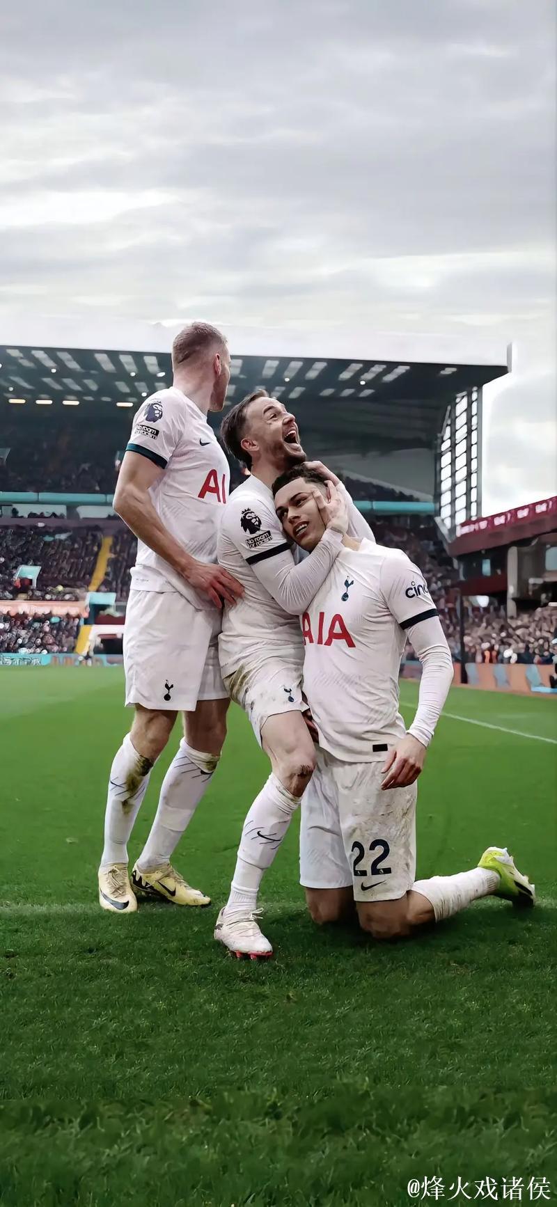 热刺通报:孙兴慜将在12月10日的欧冠赛场复出 热刺通报:孙兴慜将在12月10日的欧冠赛场复出